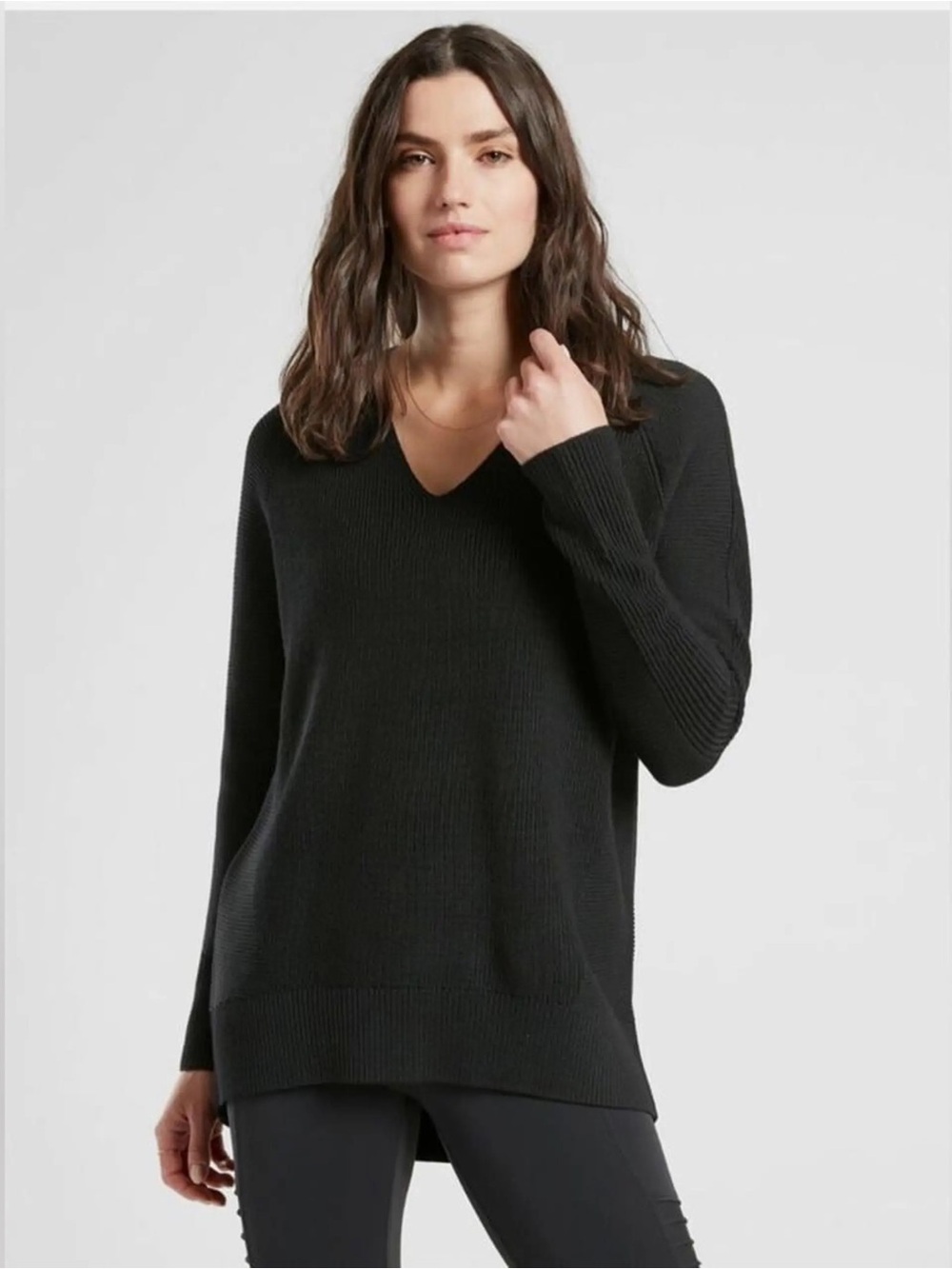 Athleta Hanover Merino Wool Blend V Neck Sweater Top | Black